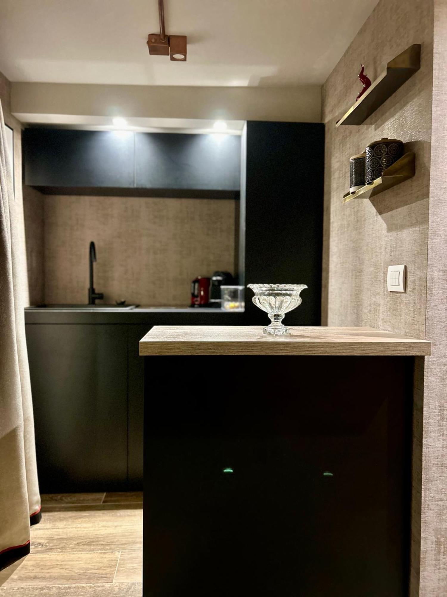 Portrait Luxury Loft Apartment Bari Luaran gambar