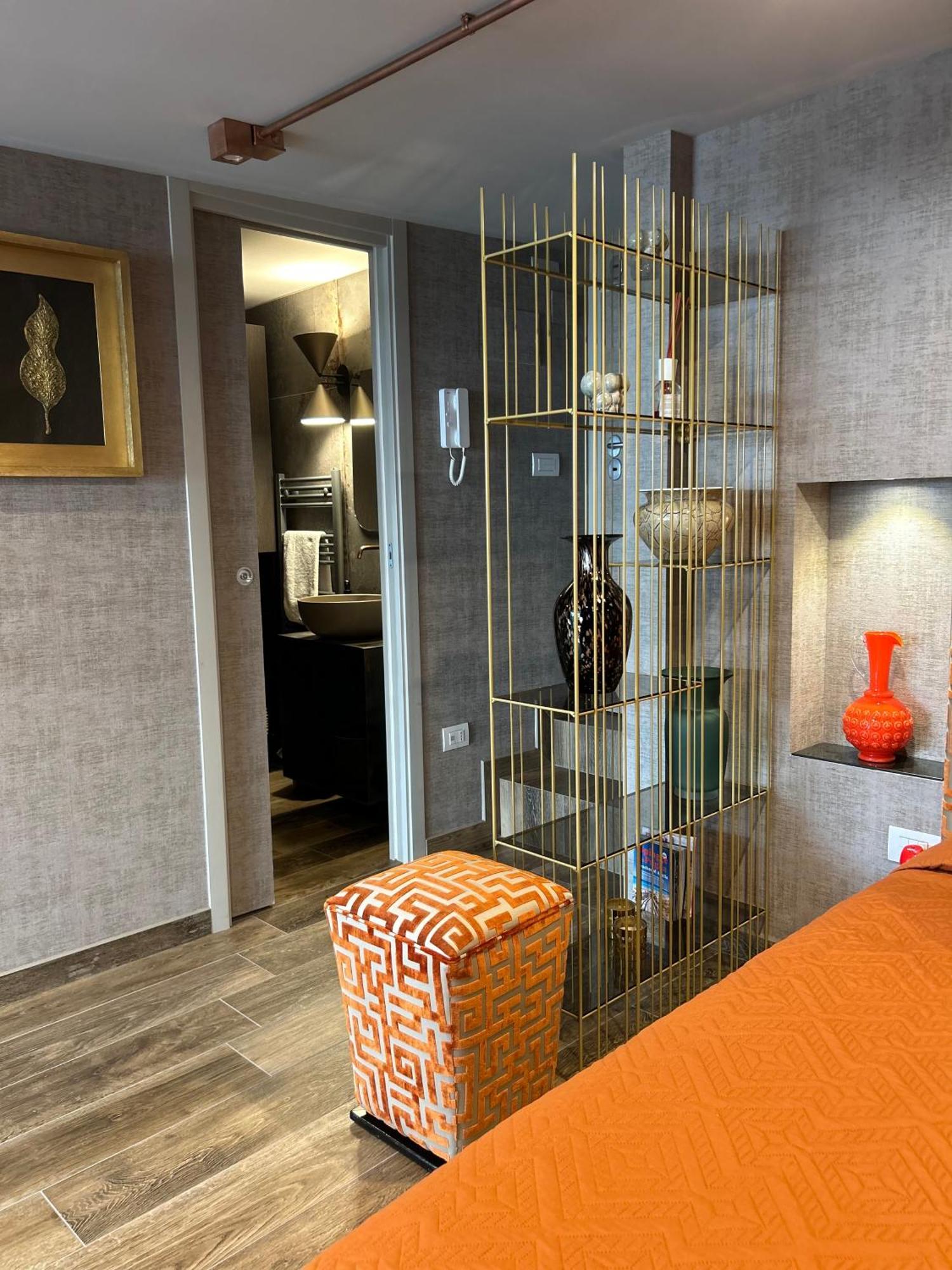 Portrait Luxury Loft Apartment Bari Luaran gambar